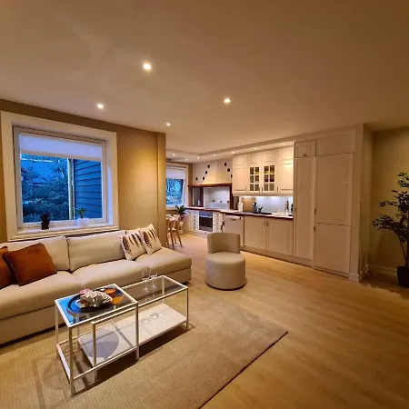 Spacious And Modern, 2-bedroom, Near Center, Best Location * Stavanger