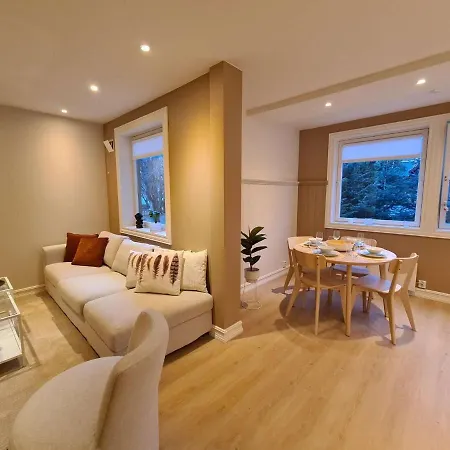 Spacious And Modern, 2-bedroom, Near Center, Best Location Apartment *
