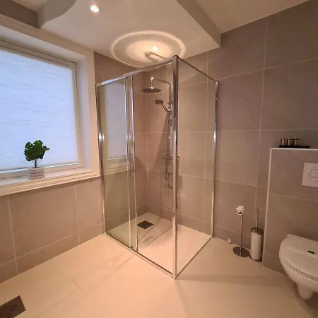 Spacious And Modern, 2-bedroom, Near Center, Best Location * Stavanger